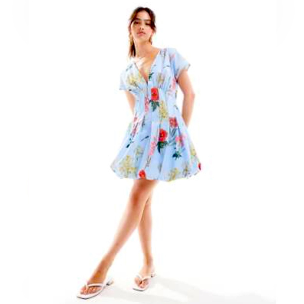 🫧NWT ASOS Design bubble hem dress